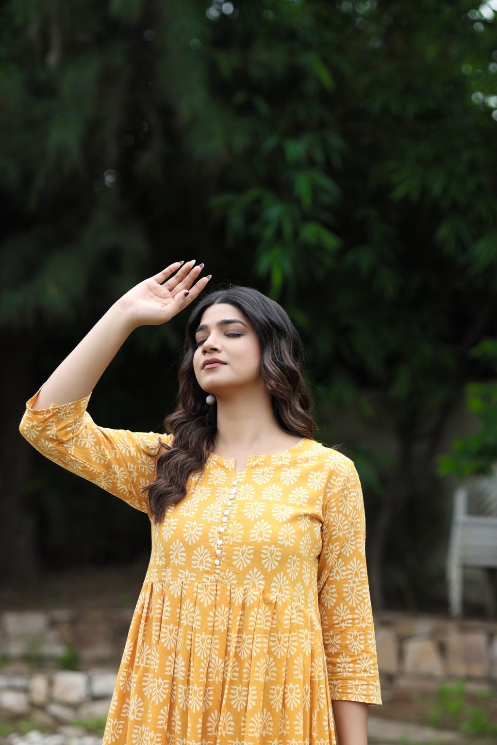 Best Summer Lawn Dresses 2026 in Pakistan