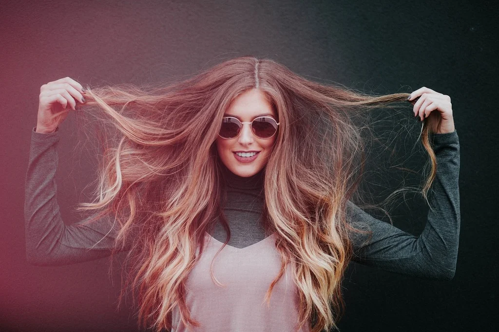 Cherry Girl Aesthetic: The New Fruit-Inspired Fashion and Beauty Trend