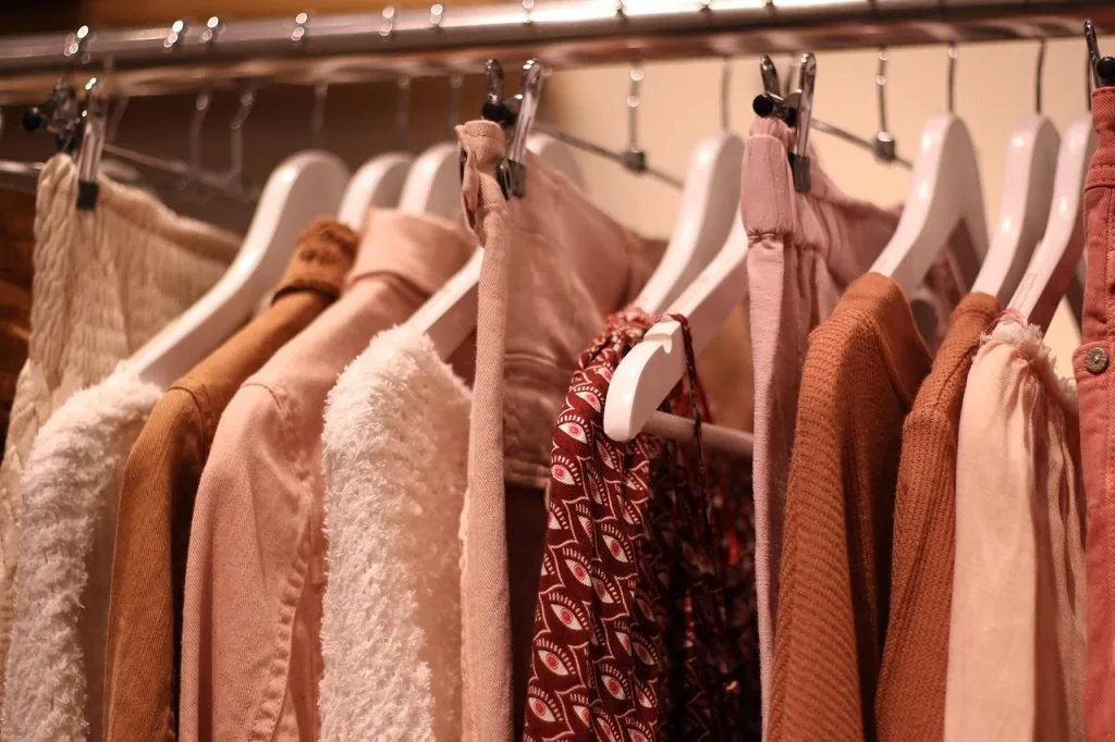 Wardrobe Styling & Fashion Advice
